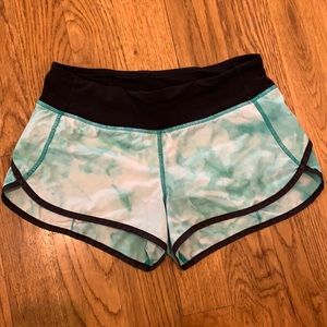 Lulu Lemon Speed Short